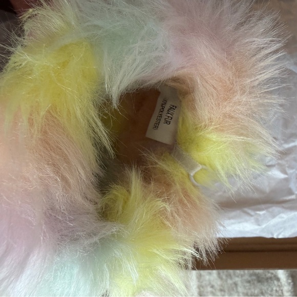 ✨$15✨NWT•Stride Rite Munchkin Elys Toddler Girls Cozy Ankle Boots | Silver | 7T - Picture 7 of 10